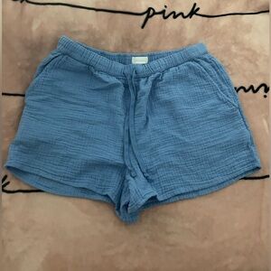Aritzia Little Moon Sail Short in blue